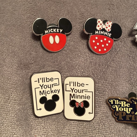 Disney Trading pins - Picture 2 of 4